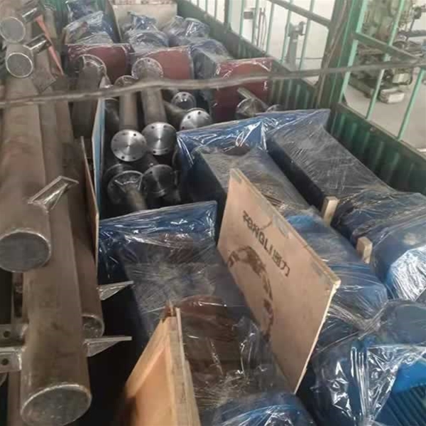 發(fā)貨現(xiàn)場(chǎng)